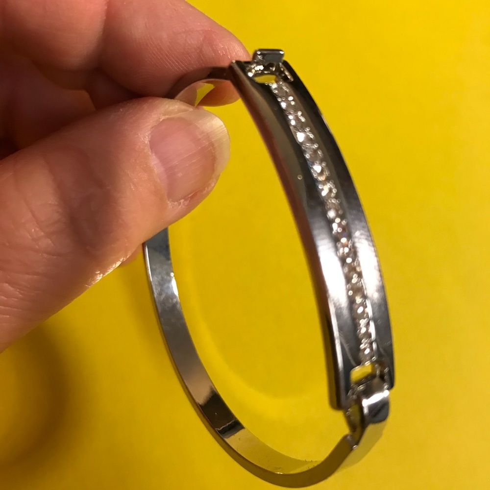 🎉🎉 3 for $20 🎉🎉 Silver color Bracelet